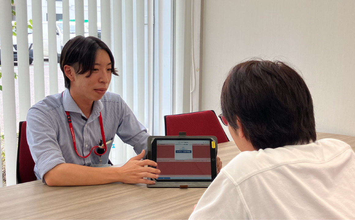 勤務中の様子