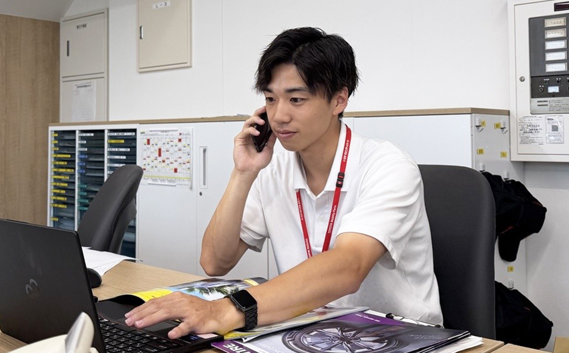 勤務中の様子